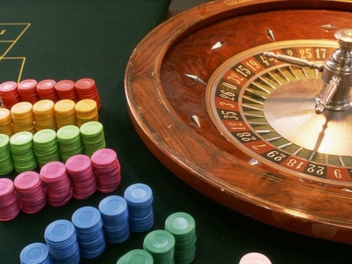 Should Compulsive Gamblers Self-Ban From Casinos? - Promises Behavioral  Health