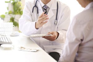 doctor gestures to patient while talking in a gestalt therapy program